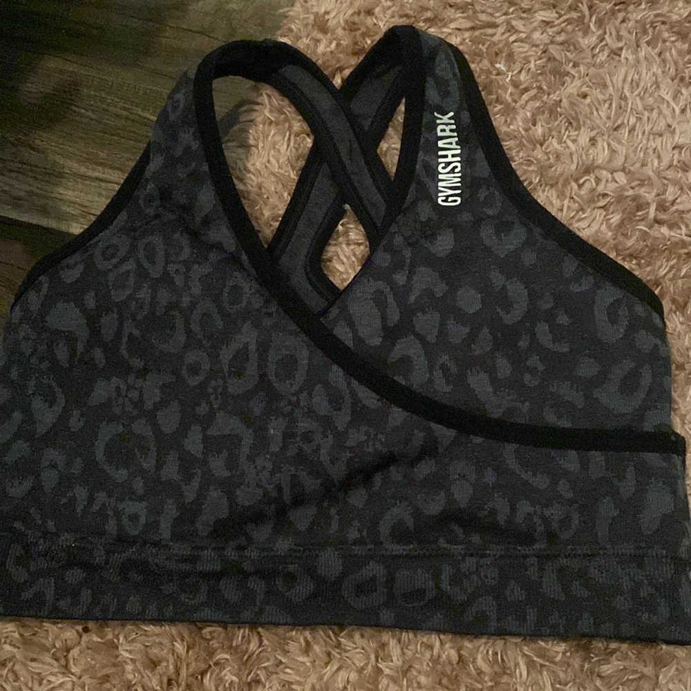 Gymshark sports bra medium great condition